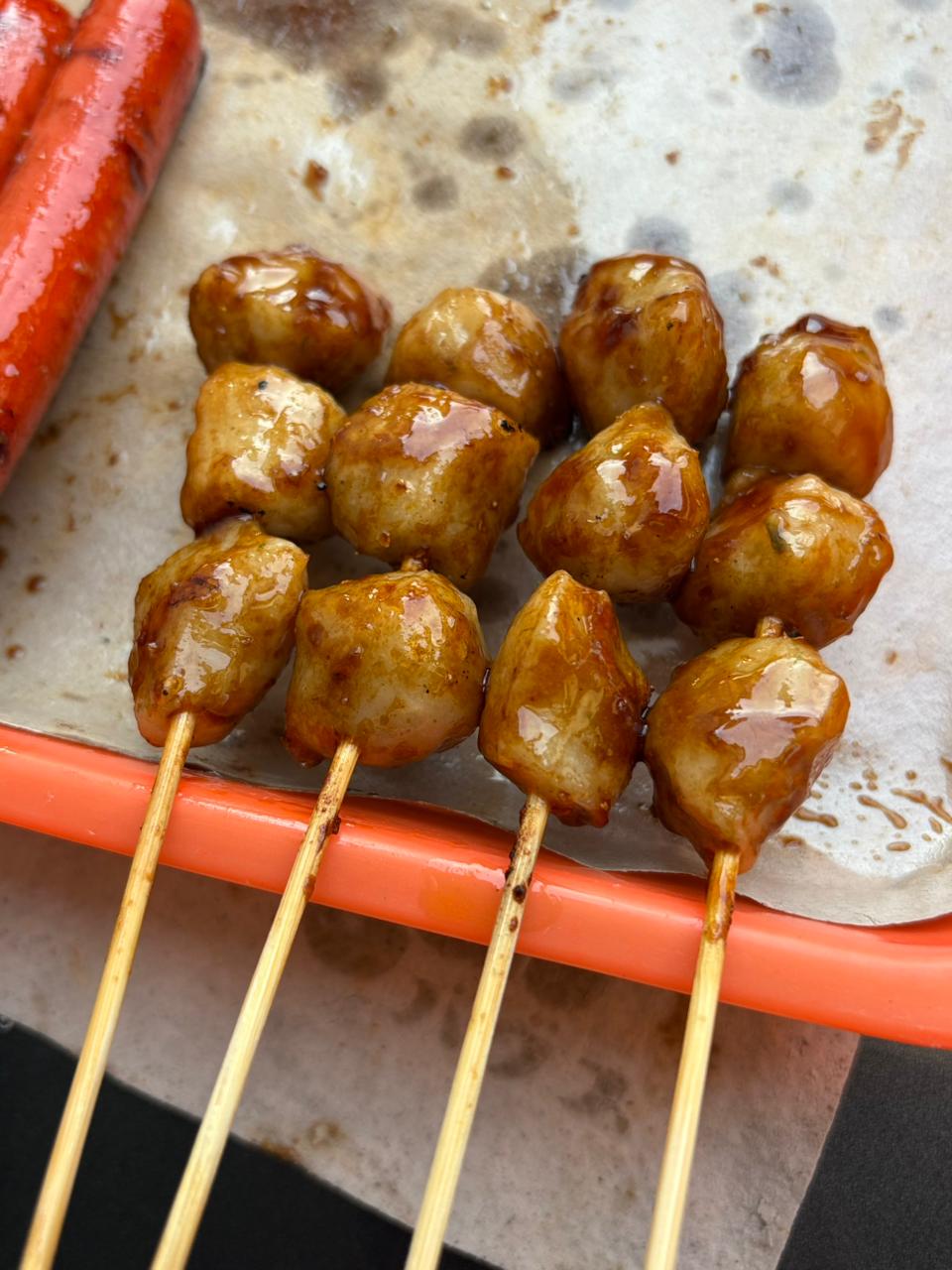 Pentol dan telur puyuh Bakar